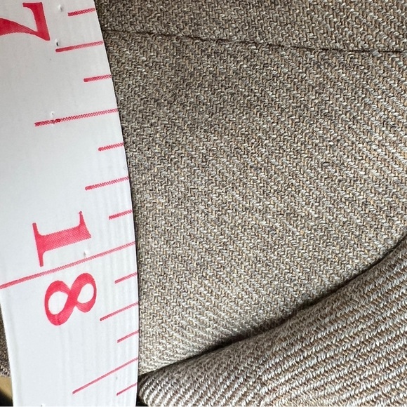 H&M Women’s Light Tan Blazer – Lined, Stretch Blend - Picture 6 of 7